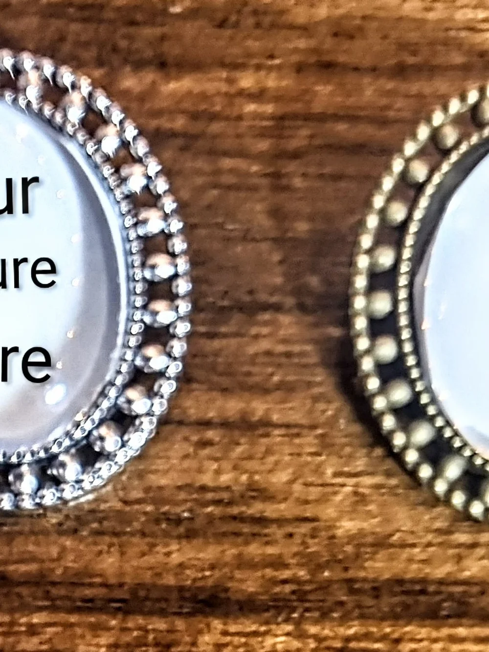Brouch/pins I Can Customize These With Any Picturw.